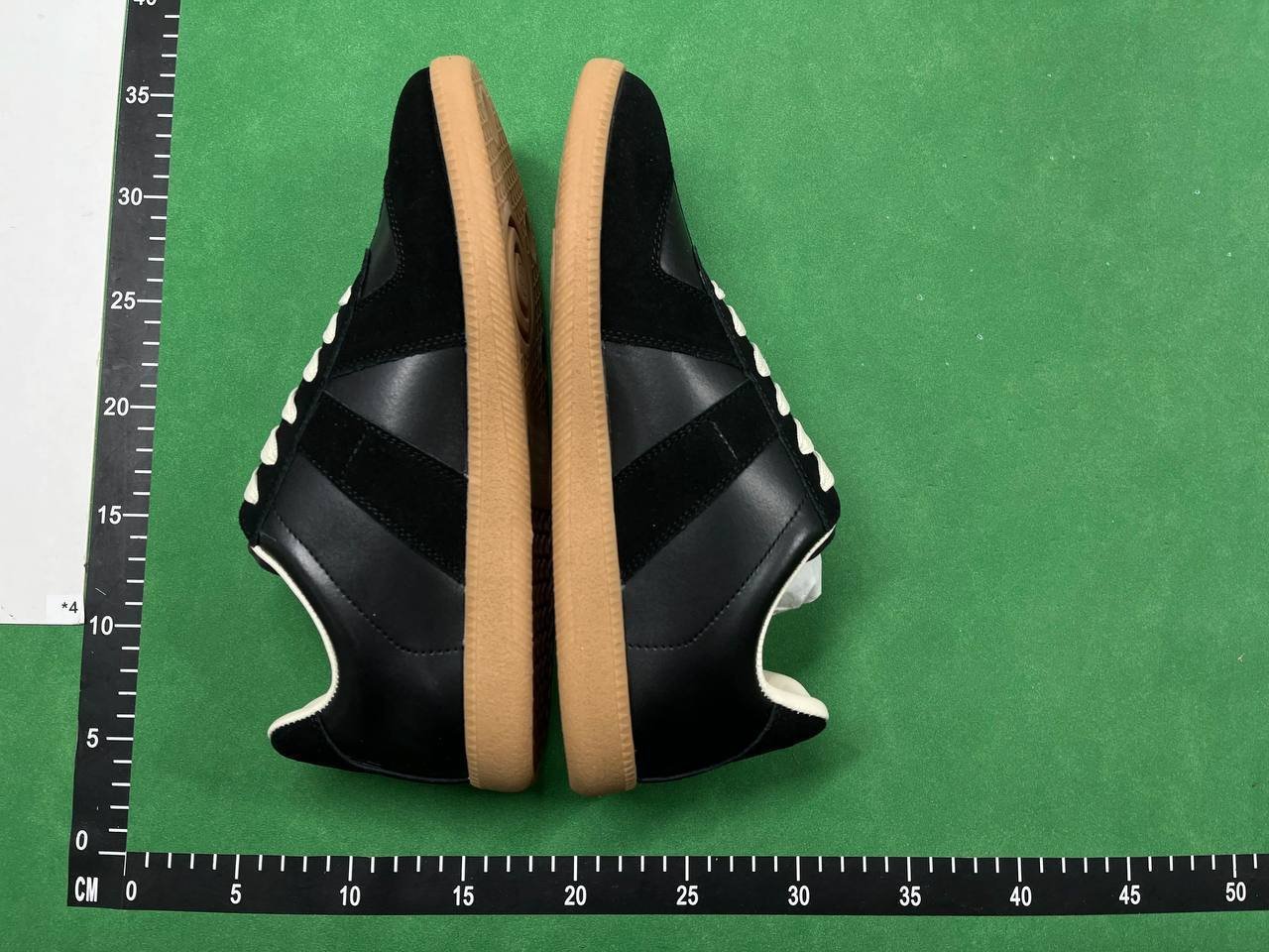 XB03 2025 new fashion shoes