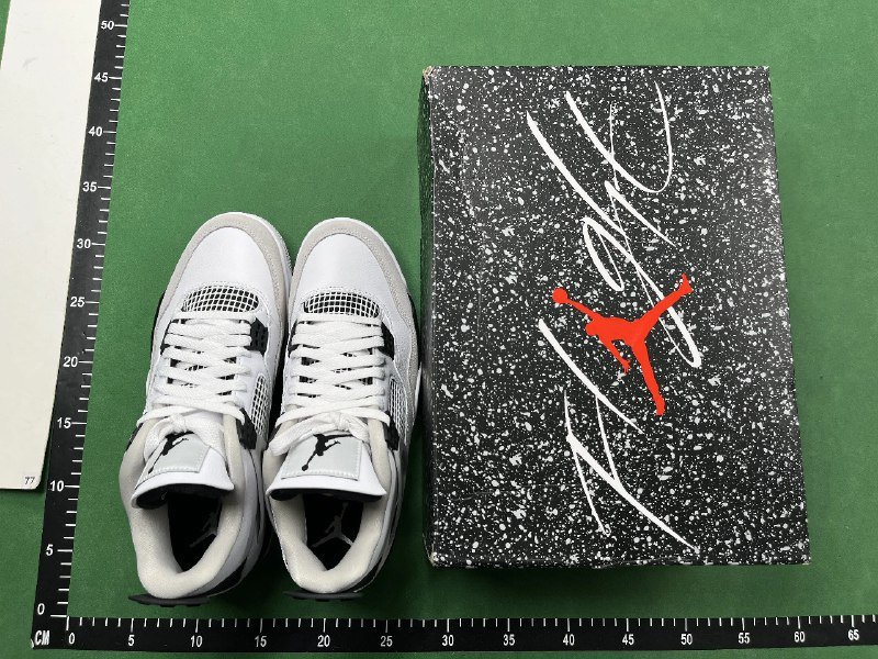 Men's and women's running shoes