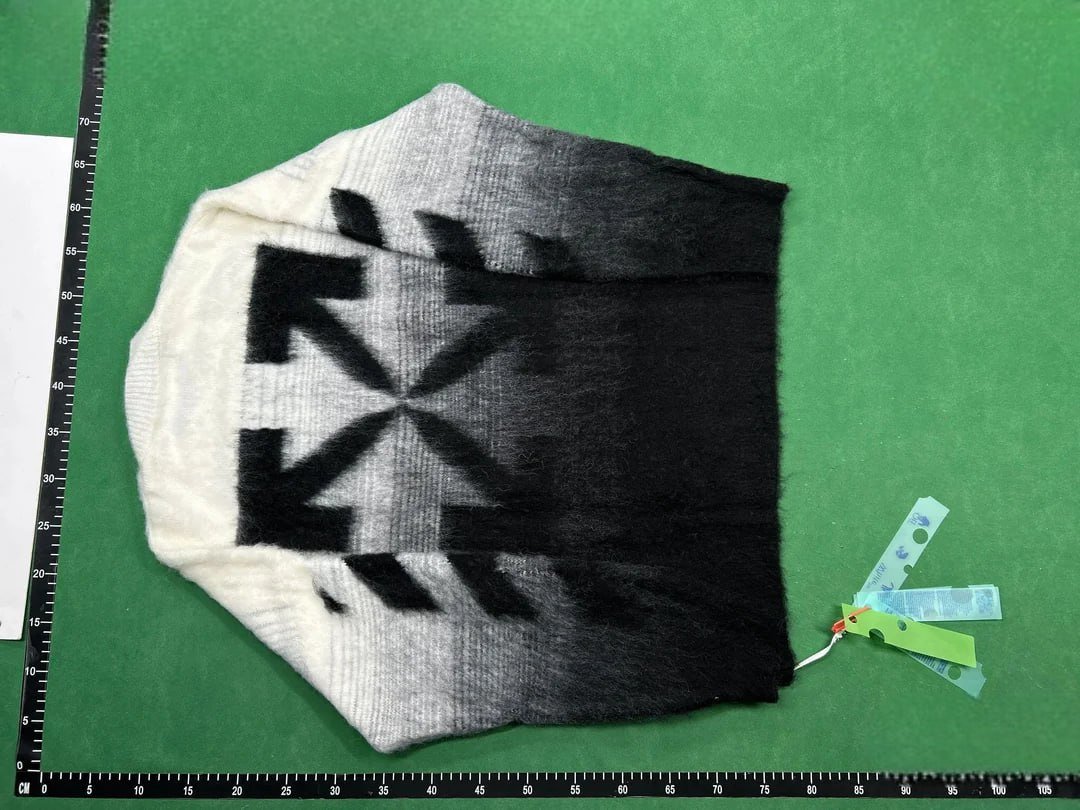 OW Sweater Off-White Sweater