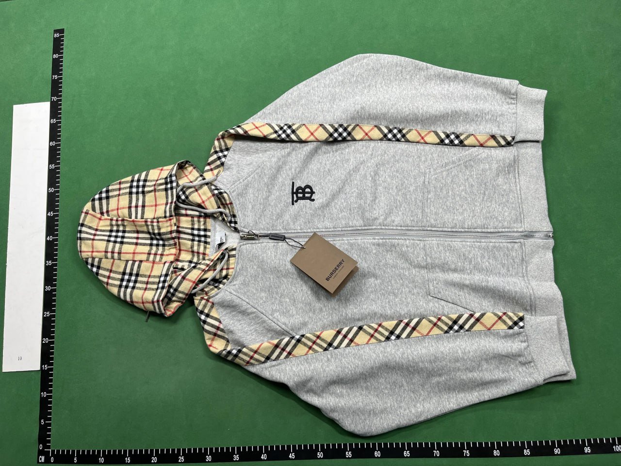 BURBERRY hoodie /BURBERRY sweater  Plaid Hoodie