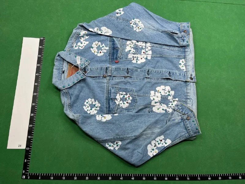 Kanye same style denim tears denim suit jeans jacket New Fashion All-match Casual Jeans 008