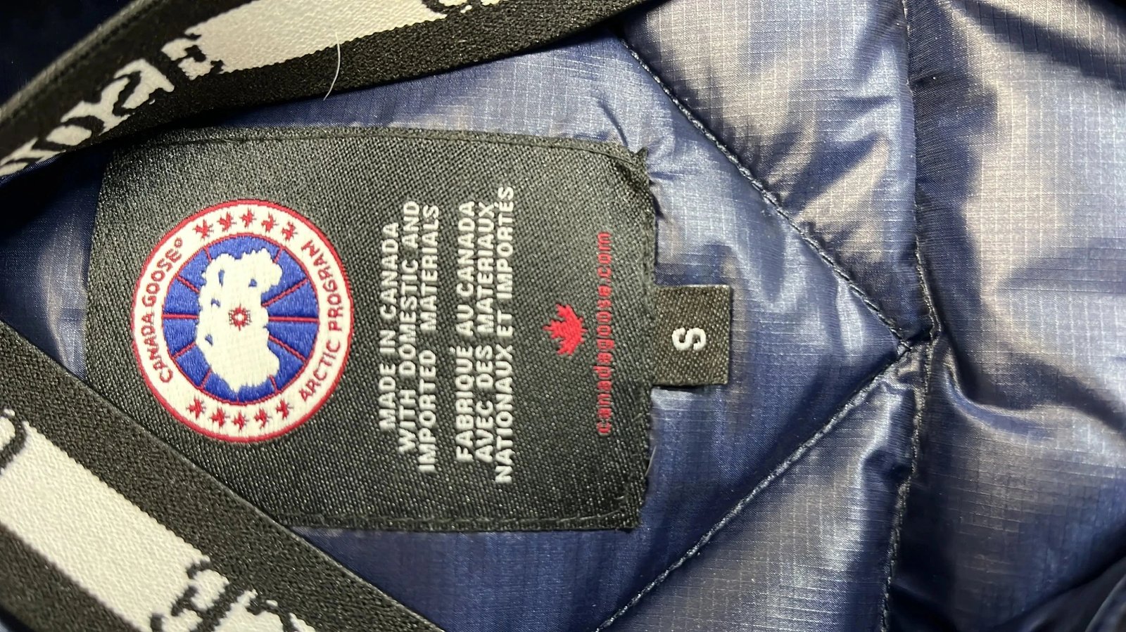 CANADA GOOSE  down jackets high quality Down Jacket 008BG