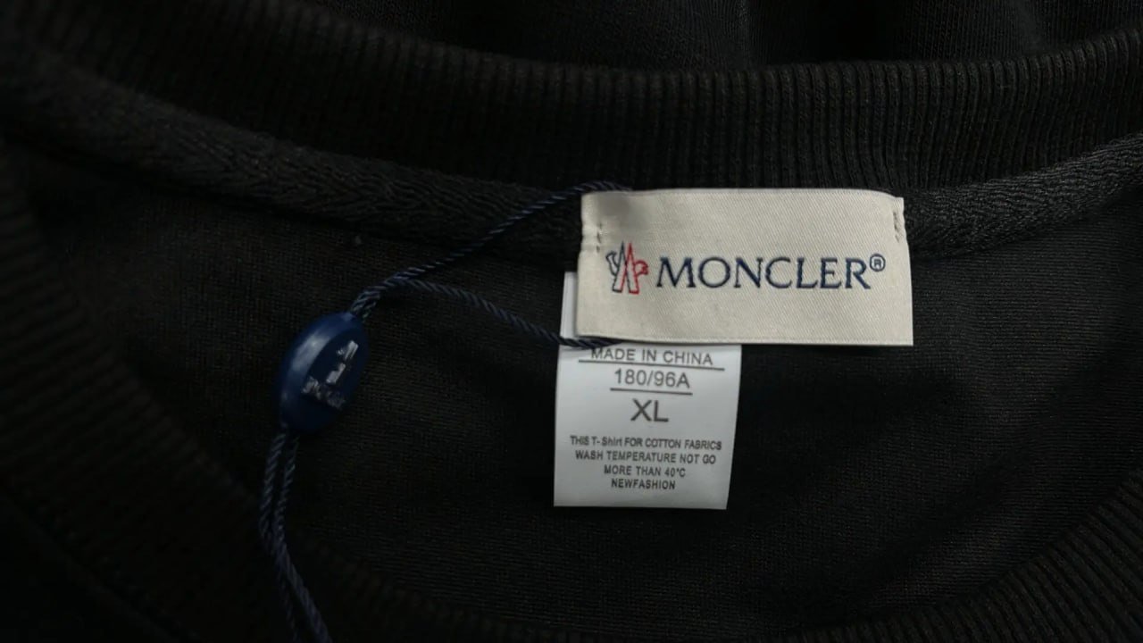 Moncler Hoodie Autumn and winter versatile crew neck sweater YHH10
