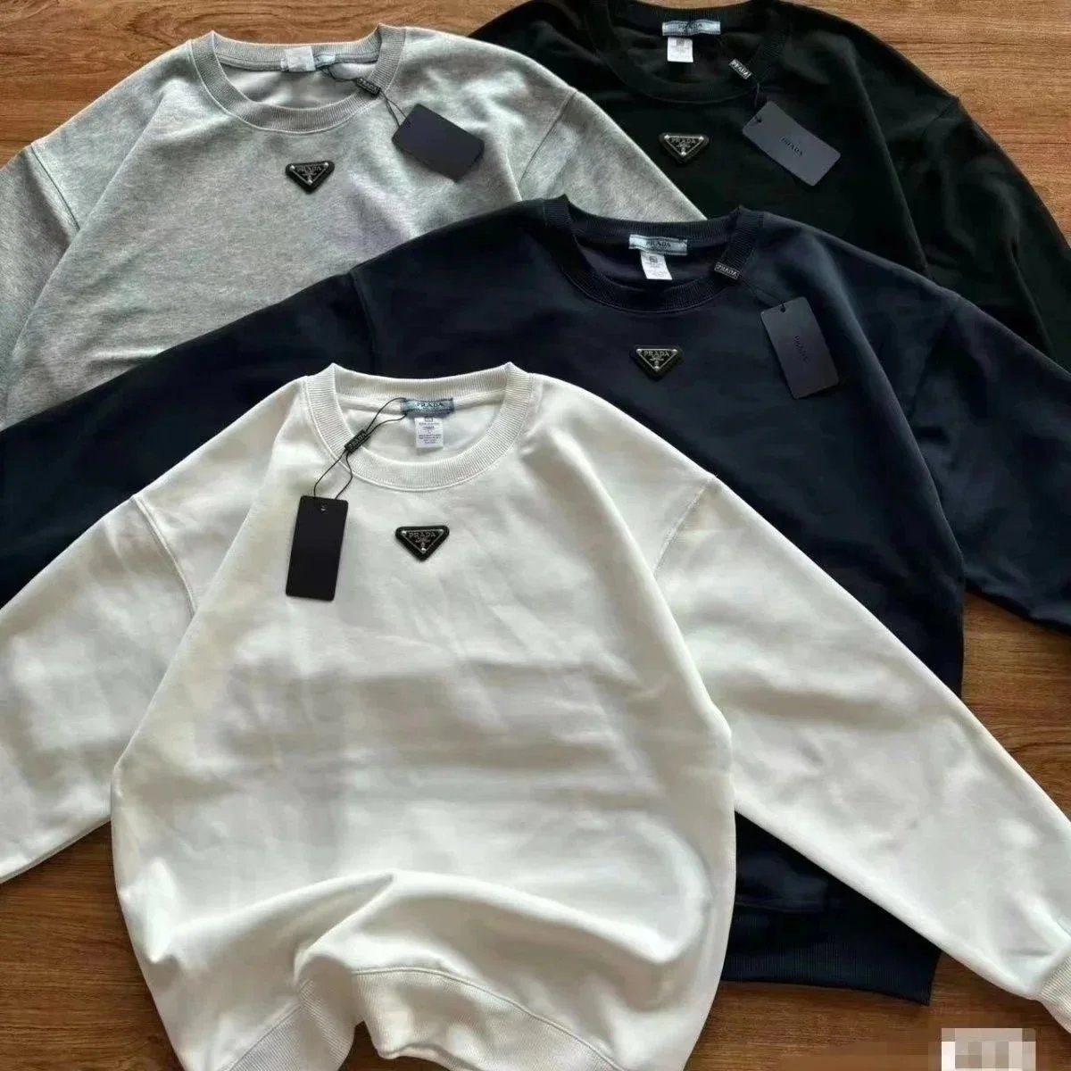 Prada sweater Fashion pullover crew neck sweater 01W2C0040