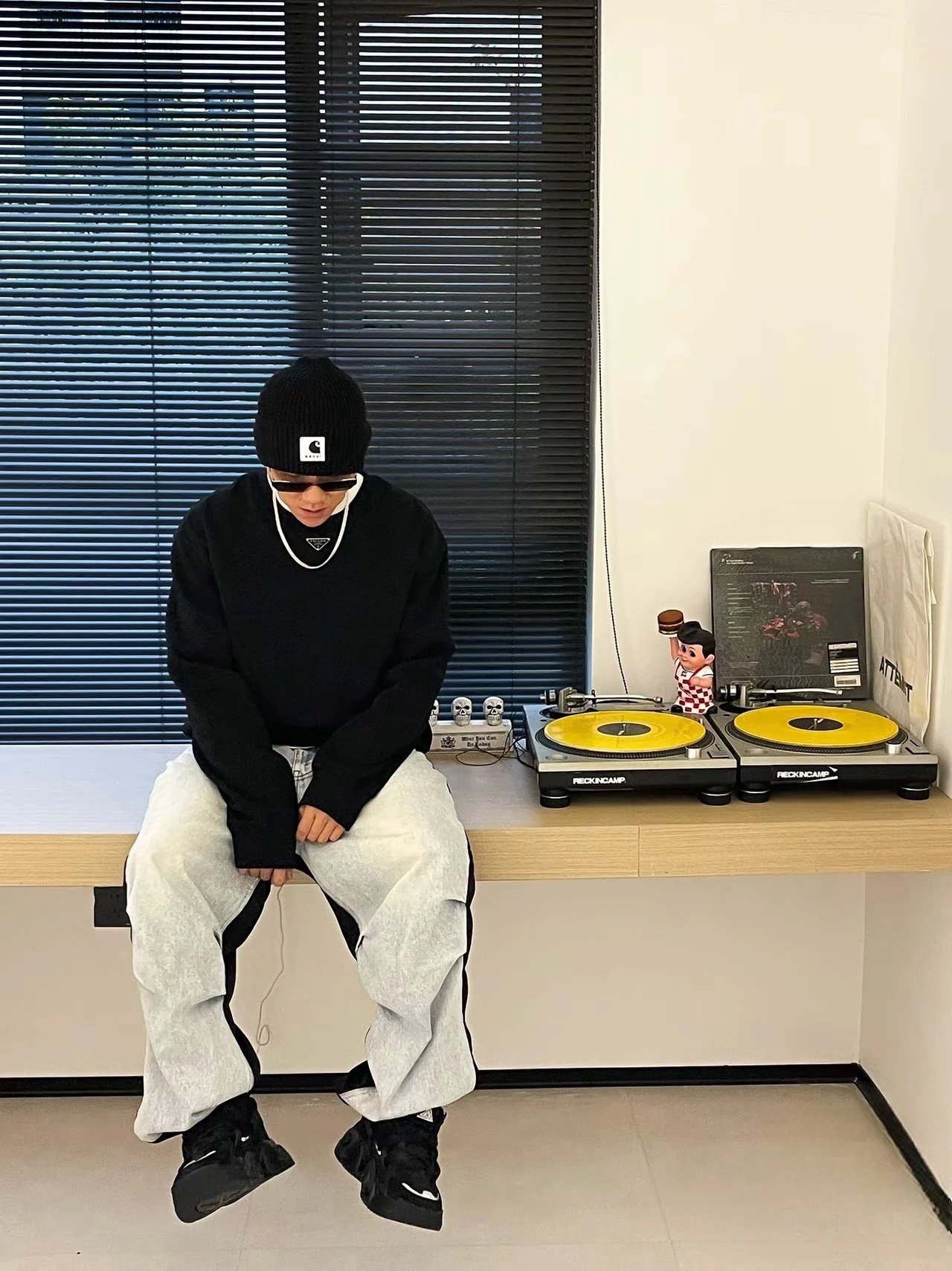 Prada sweater Fashion pullover crew neck sweater 01W2C0040