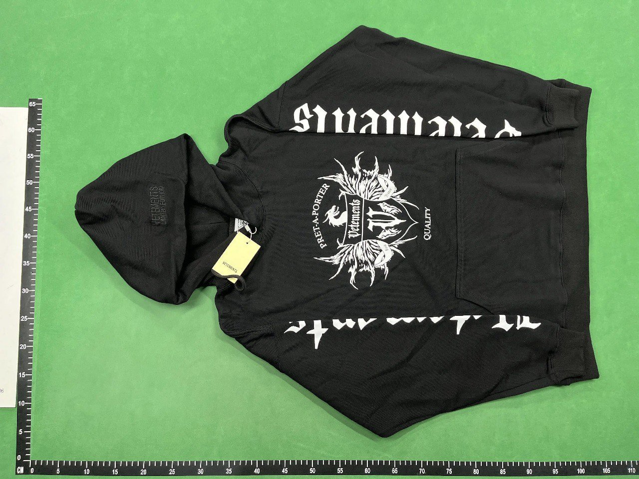 Vetements hoodie  (34 CP)hoodiecnbuyvip.com
