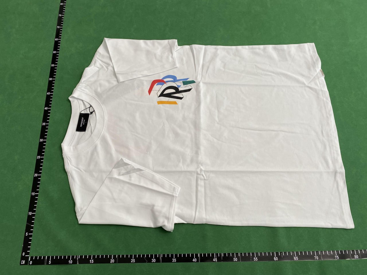 Represent T-shirt  (40 CP)Beautiful trendy short sleevescnbuyvip.com