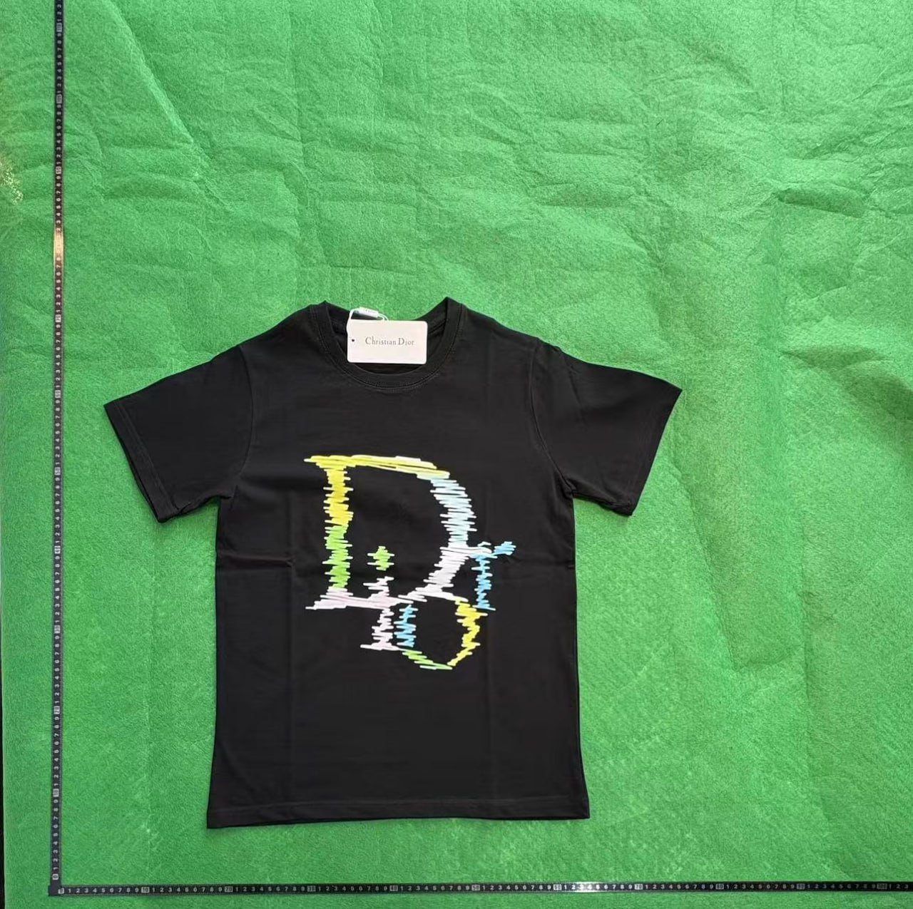 LV/Dior/Balenciaga T-shirt（40 STYLE TOP）H1L*V/ B *u*r* B *e*r*r*y/D* I *o*rcnbuyvip.com