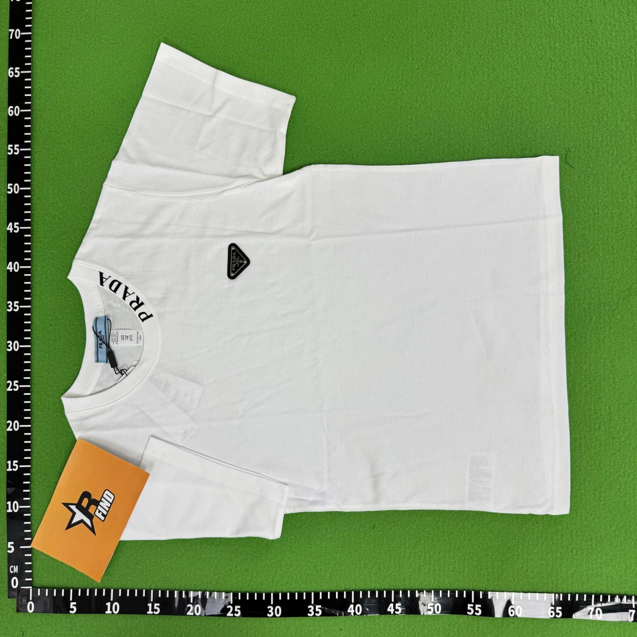 Prada t-shirts/prada short sleeve&tee& Prada short-sleeved triangle shorts