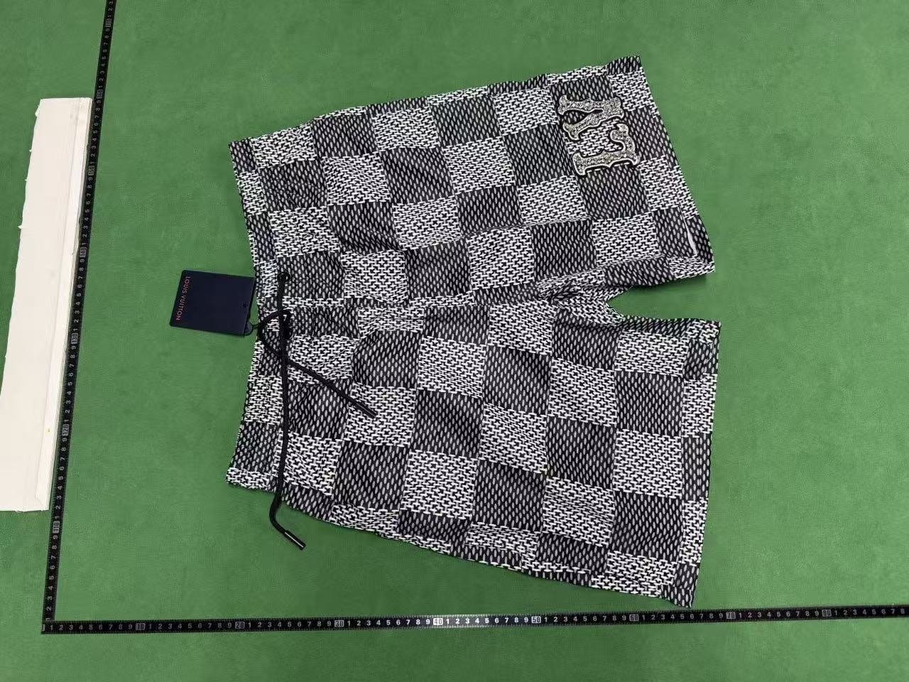 LV /DIor  shorts / Swimshort and Short sleeve/t-shirt DL Shorts suit