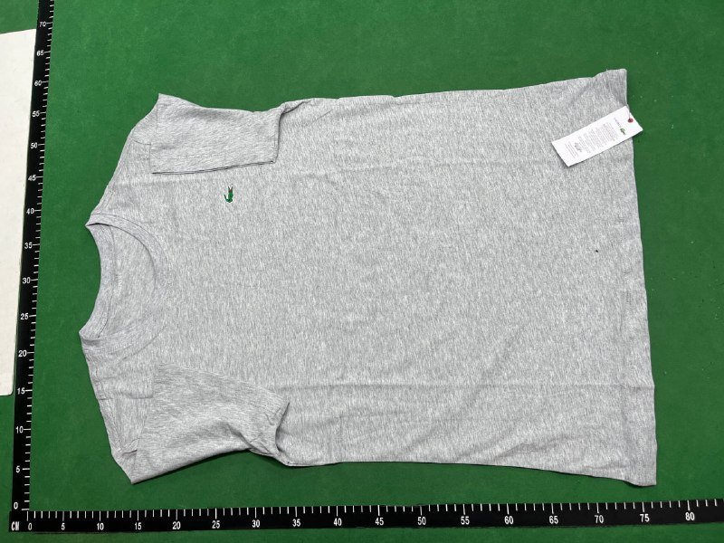   Lacoste T-shirt  L crocodile short sleeve