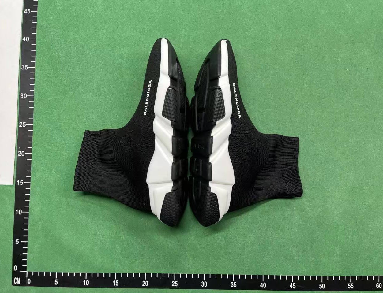 Balenciaga Speed shoes    JL10 bar high-top shoes