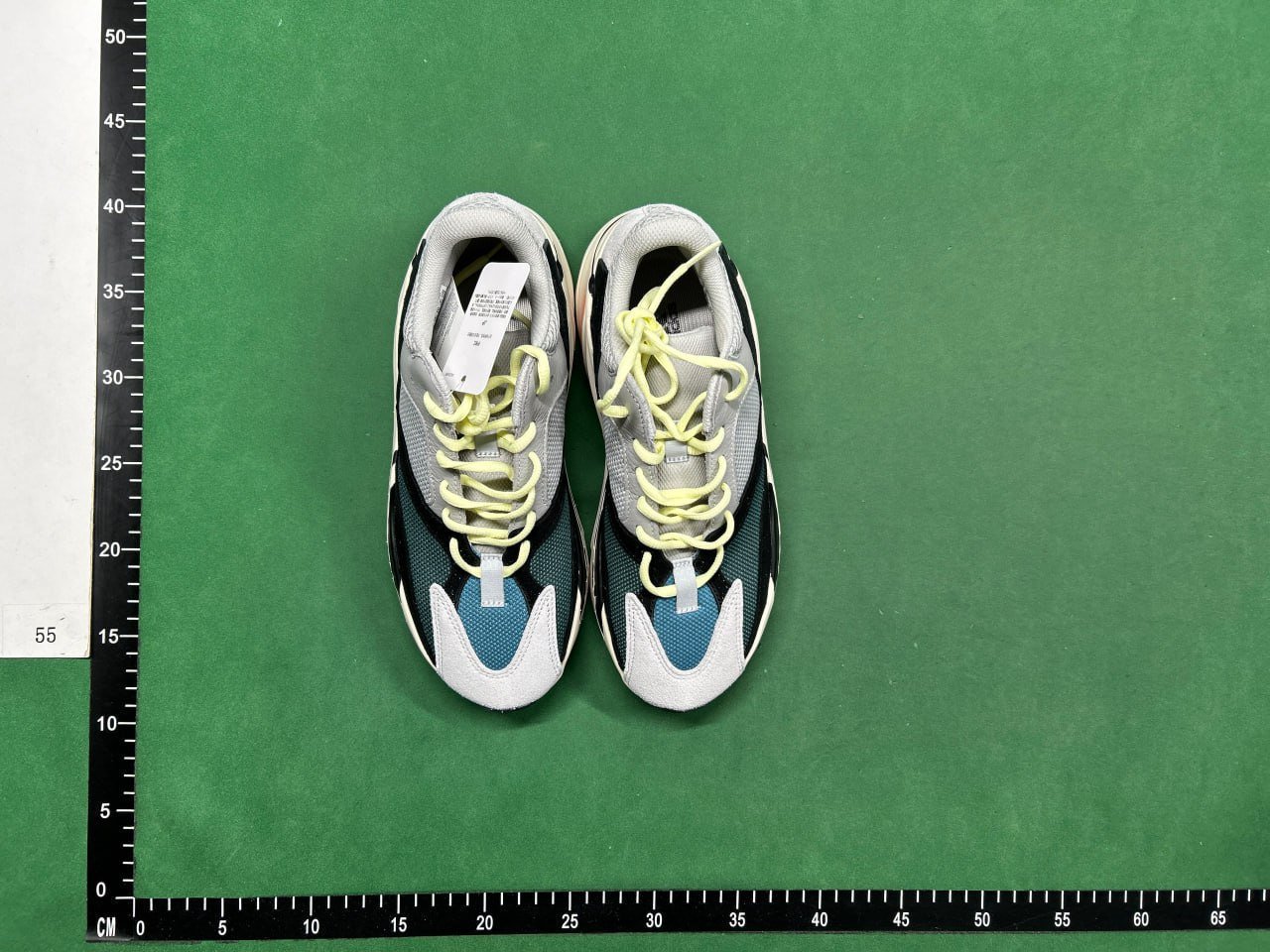 adidas originals Yeezy 700 Shoes   High Quality Shock Absorption Wear-Resistant Low-Top Old D Shoes