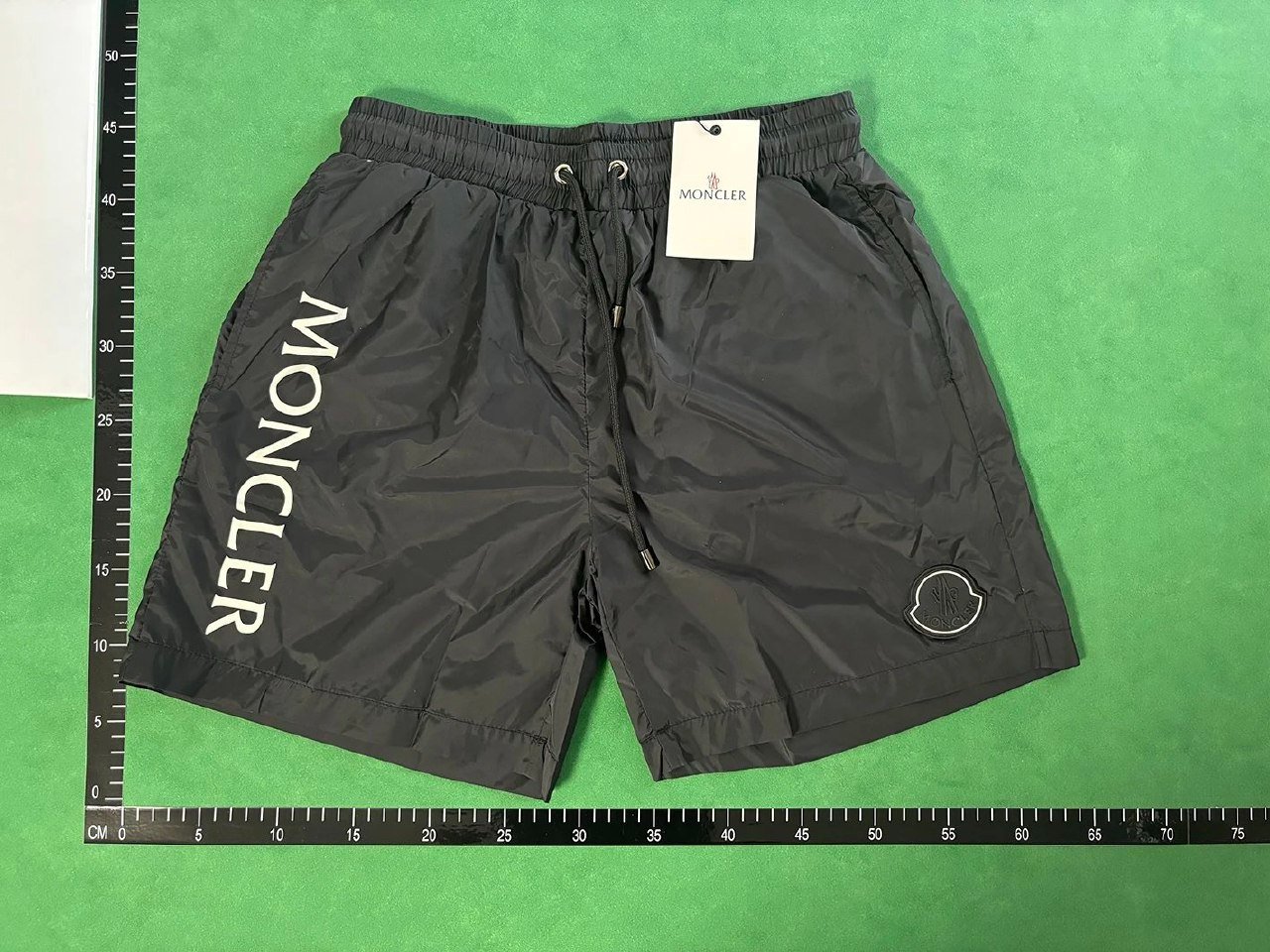Moncler shorts                            