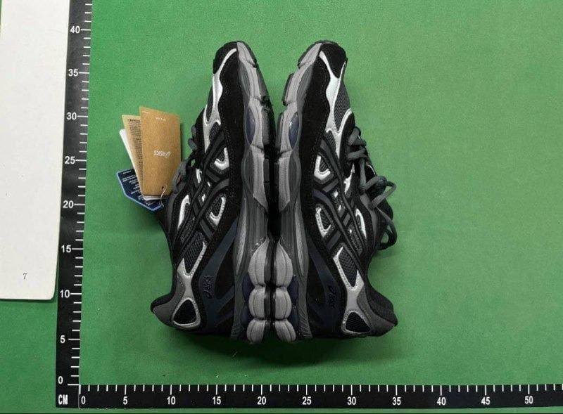 Classic fashion casual sneaker