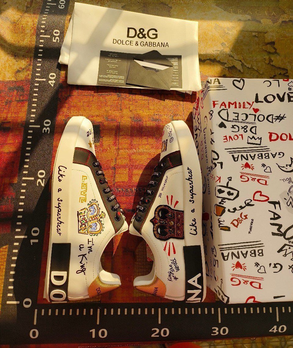 New fashion casual sports shoes