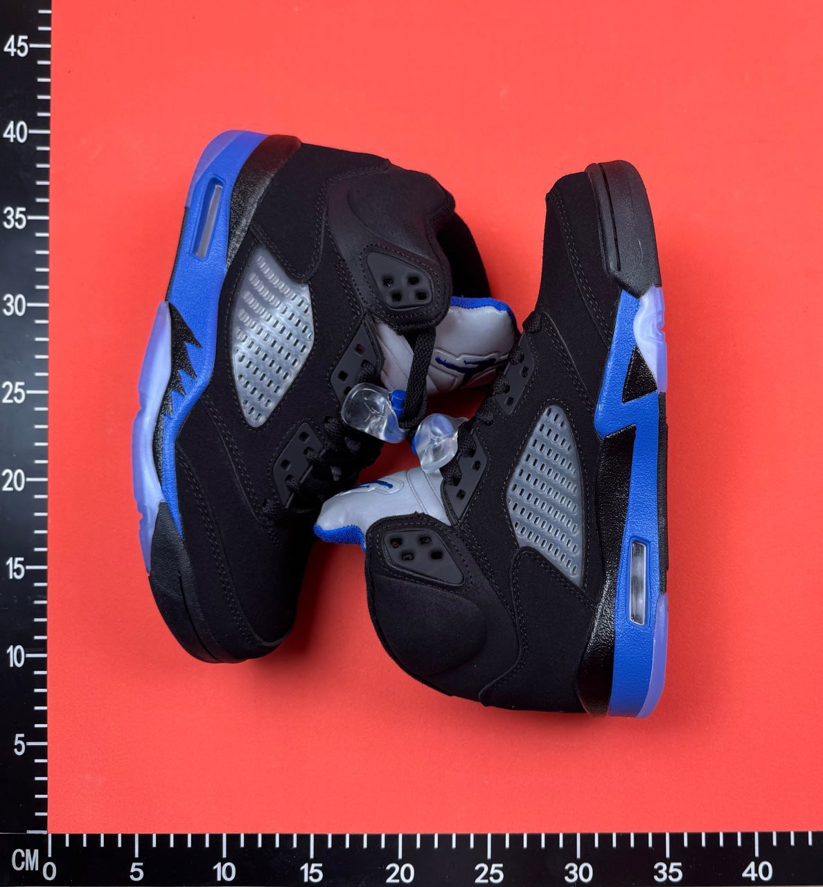 Classic fashion casual sneaker