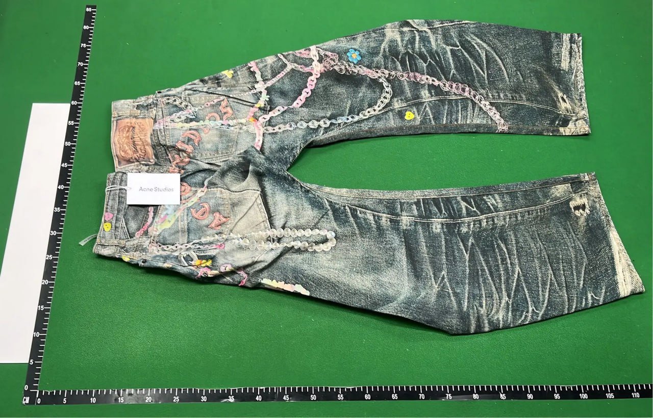 High Quality Fashion Loose Jeans