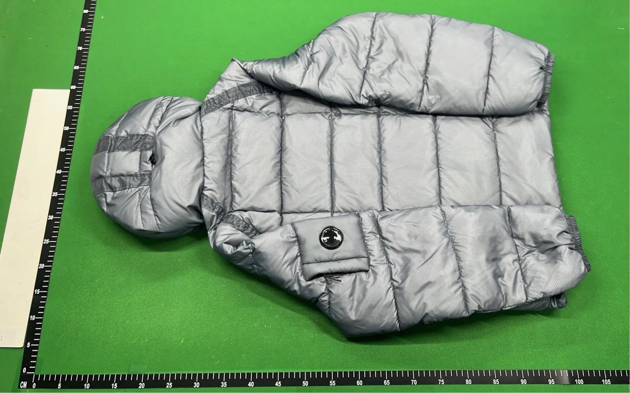 Autumn and winter padded warm hooded coat Q1