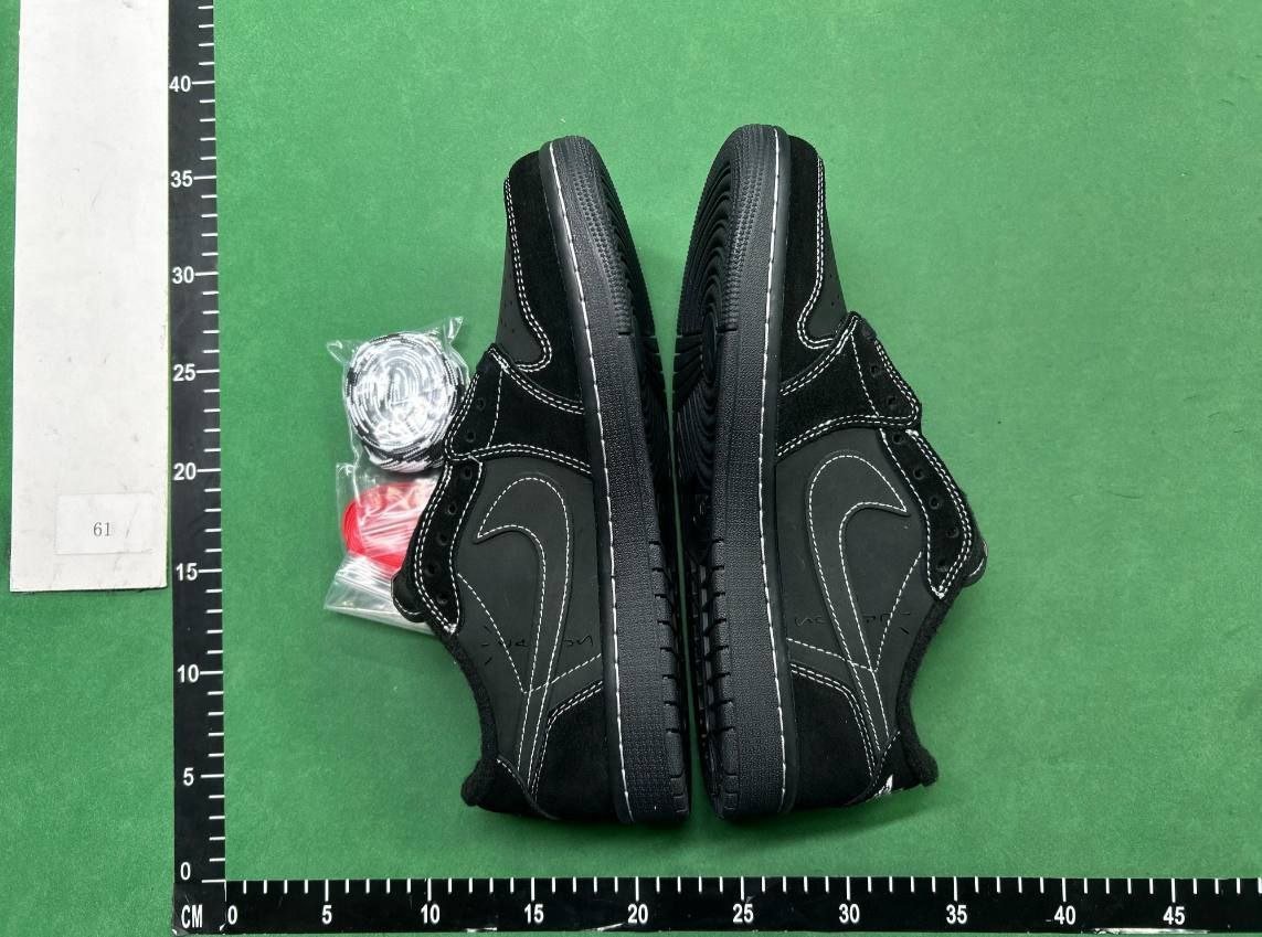 Fashion sneakers for men and women003