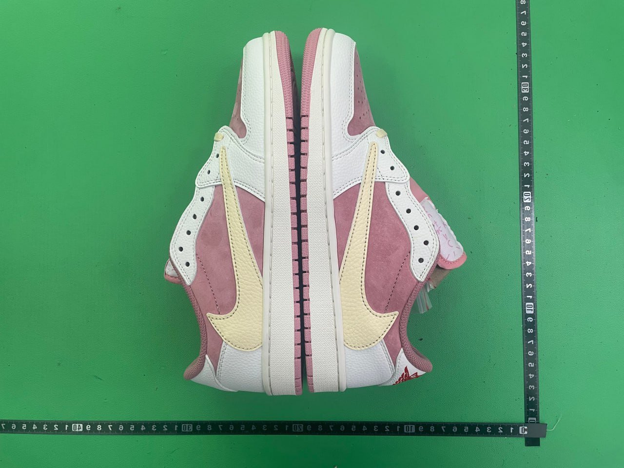 Fashion sneakers for men and women003