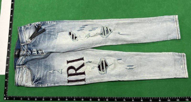 Vaqueros de hombre retro, azules, desgastados, ajustados, elásticos y estampados. A la última moda. WhatsApp +86 19172868689