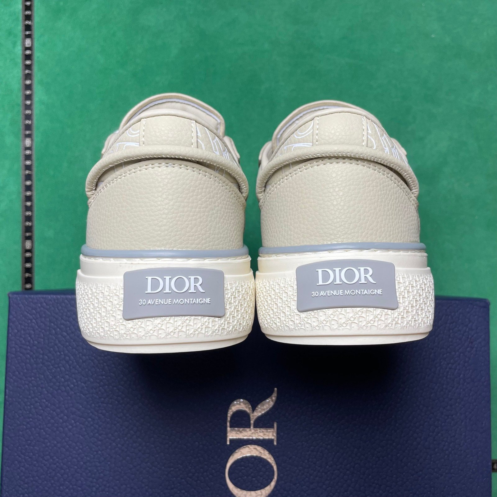 [OG Batch] Dισr B33