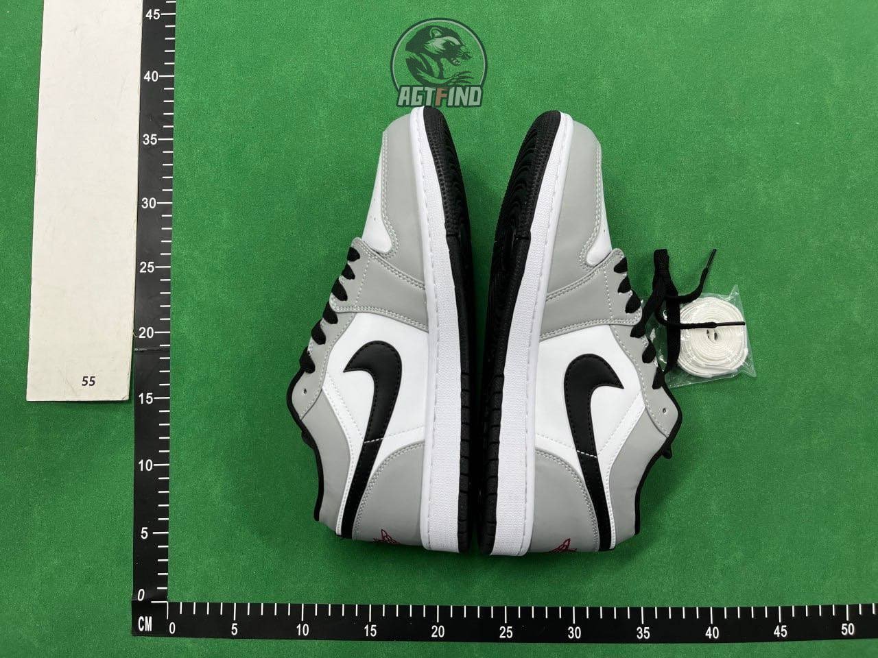 Youth sneaker small DTtop