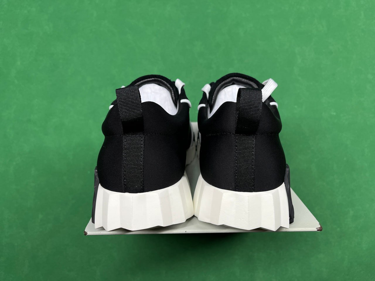 Sports Casual Shoes Men's Shoes Genuine Leather Flat Lace-up Trendy All-match Comfortable European Station British 2024 Autumn H Breathable