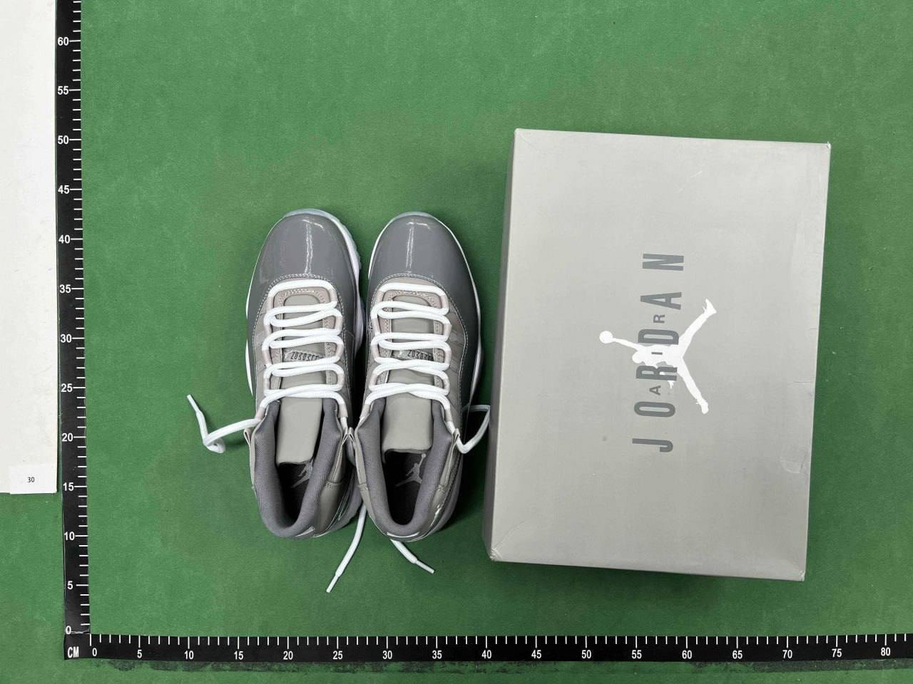 Youth beautiful sports shoes non-quality problems do not support no reason to return