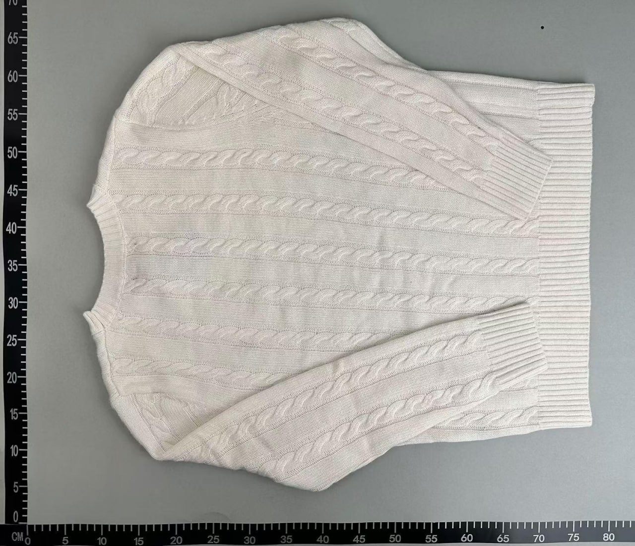 [DX19] classic fashion sweater