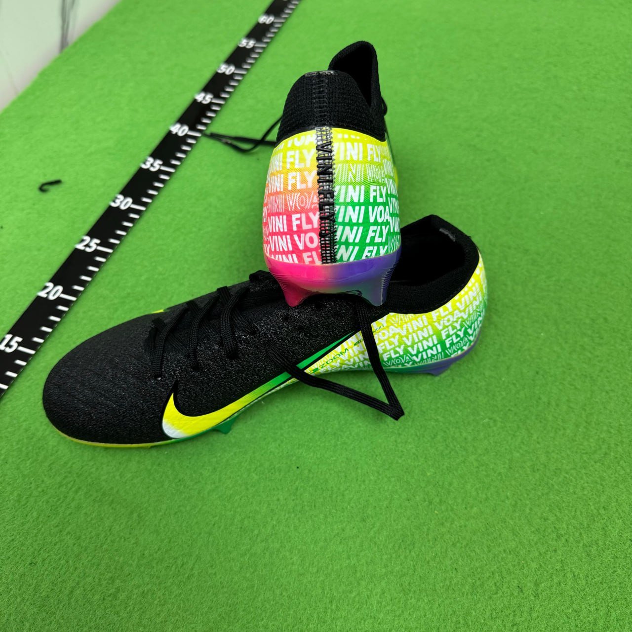 16 generation football shoes