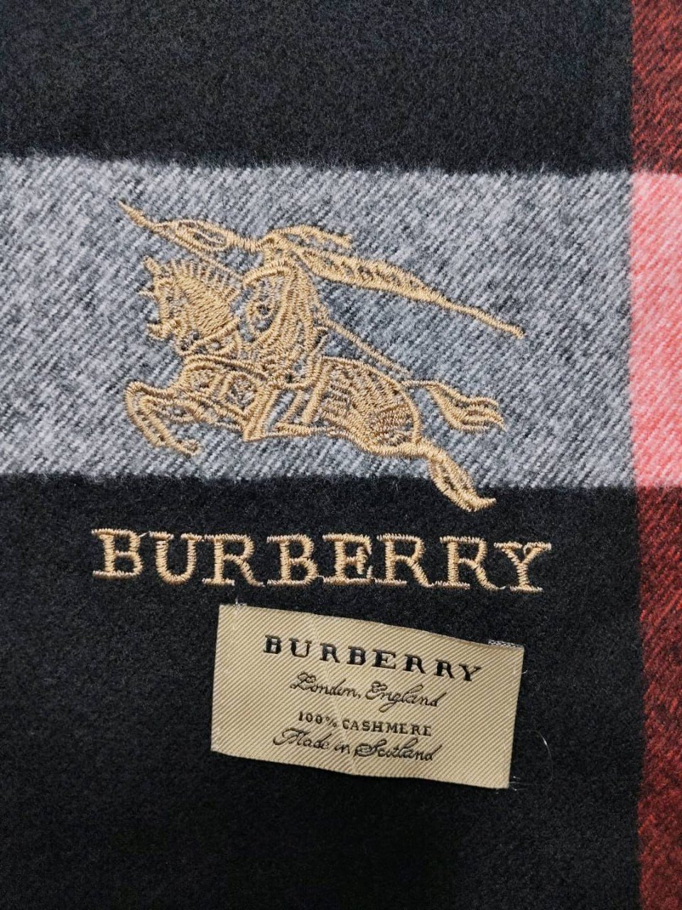 B horse G ancient L micro new scarf