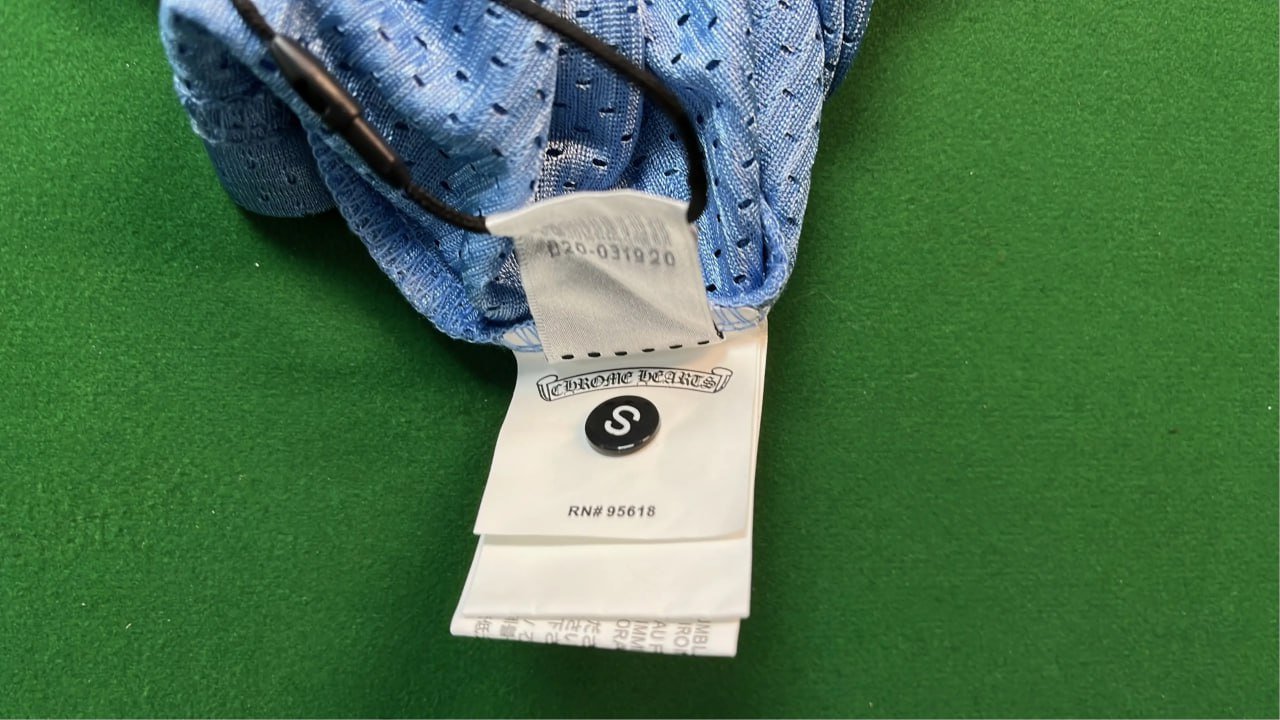 The goods that have been delivered are not of quality. Return or exchange is not supported.