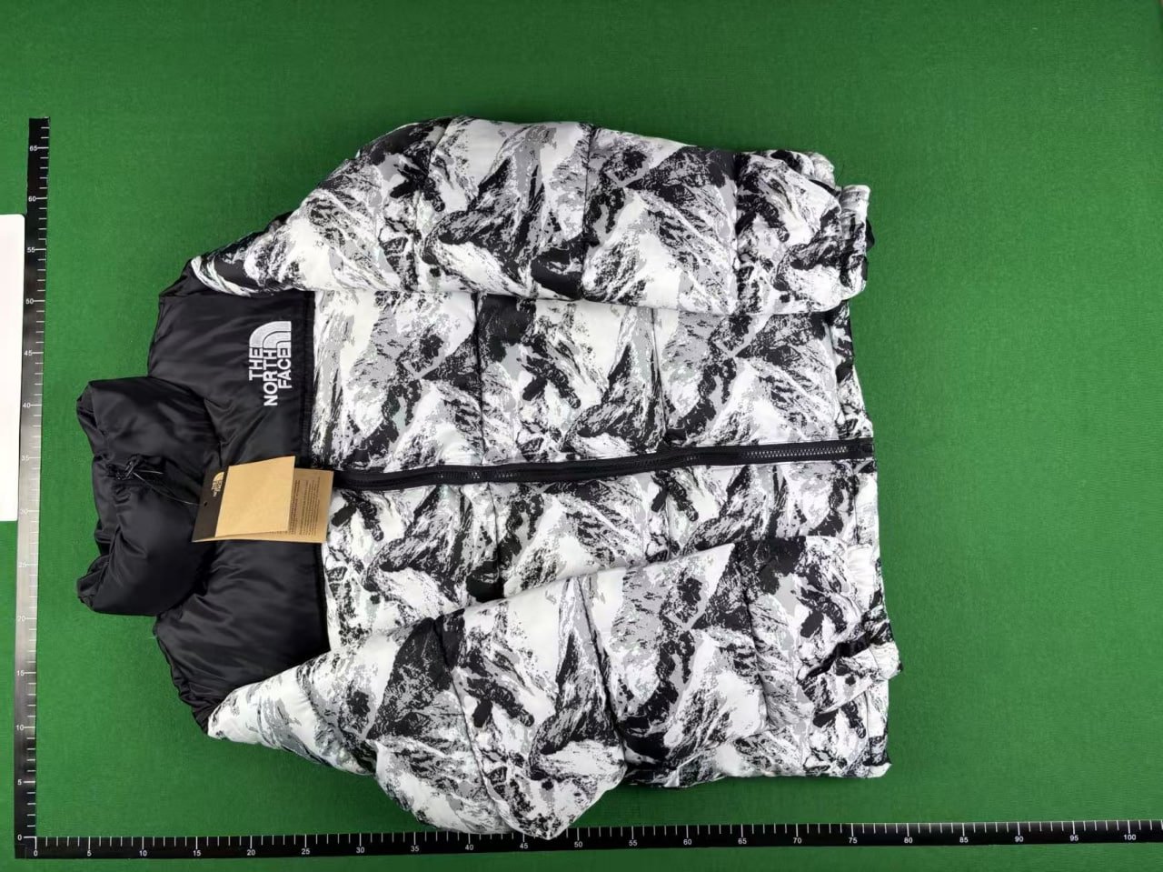 Classic Joker Fashion Down Jacket 011